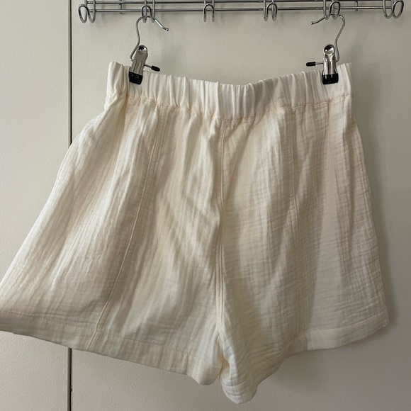 NWOT Madewell Lightspun Easy Pull On Short in Cream - Picture 5 of 14